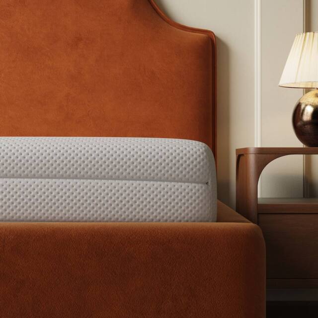 Rest Relax Visco Therapy 19cm Premier Sprung Mattress Enhanced Support Stability in White - Size: Single - image 1