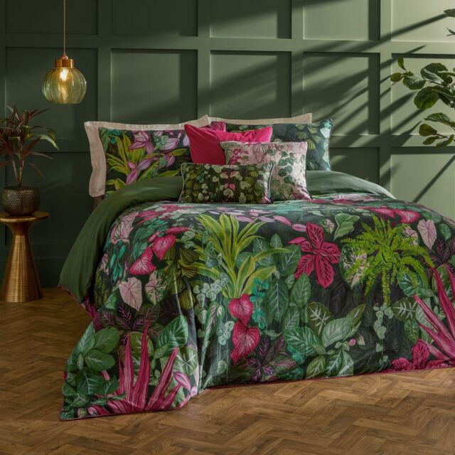 Paoletti Veadeiros Exotic Floral Duvet Cover Set in Pink - Size: Super King - image 1
