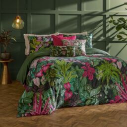Paoletti Veadeiros Exotic Floral Duvet Cover Set in Pink - Size: Super King - thumbnail 1