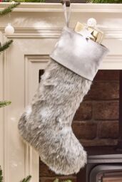 Dibor Set of 4 Traditional Grey Faux Fur Xmas Gift Christmas Stocking in Dark Brown - Size: 4 Pack