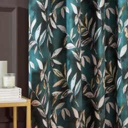 Sundour Madrid Eyelet Curtains in Bottle Green - Size: 168 cm width x 137 cm drop - thumbnail 5