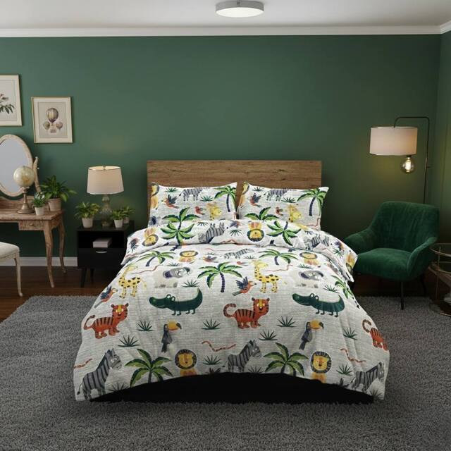 Snug City Kids Jungle Animal Theme Duvet Cover Set Cute Colorful Bedding in White - Size: Single - image 1