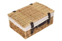 Red Hamper Wicker 36cm Picnic Basket with Cotton Lining in White - thumbnail 4