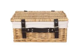 Red Hamper Wicker 36cm Picnic Basket with Cotton Lining in White - thumbnail 3