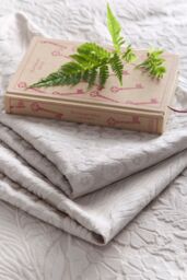 Appletree 'Toria' Arts & Crafts Floral Jacquard Duvet Cover Set in Stone - Size: Double - thumbnail 4
