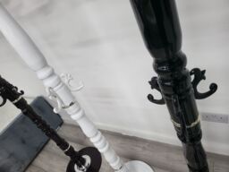 Modernique Lovella Thick Metal Tube Stand Tube Coat Rack with Heavy Sturday Marble Base in Black - thumbnail 4