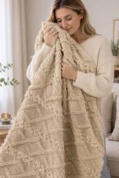 Dyzi Cable Style Blanket - Extrasoft Textured Decorative Throw 150 x 200cm in Taupe - Size: 150 cm x 200 cm - thumbnail 1