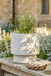 Dibor Set of 3 Beige Fibre Clay Garden Plant Pots Indoor Outdoor Planters - Size: Large - thumbnail 3