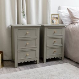 Melody Maison Pair Of Scalloped 3 Drawer Bedside Tables - Staunton Taupe Range - thumbnail 2