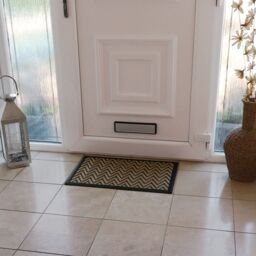 JVL Vienna Rubber Backed Scraper Doormat 40x60cm Zigzag in Brown - Size: 40 cm x 60 cm - thumbnail 8