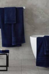 Catherine Lansfield 'Zero Twist' Bath Sheet in Navy - thumbnail 4