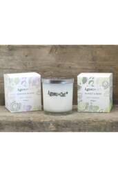 KDMD Agnes & Cat Velvet Moon Votive Candle in White - thumbnail 3