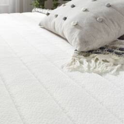 Aspire Pocket+ Hybrid Memory Foam 1000 Pocket Mattress Medium Comfort 23cm in White - Size: Double - thumbnail 4