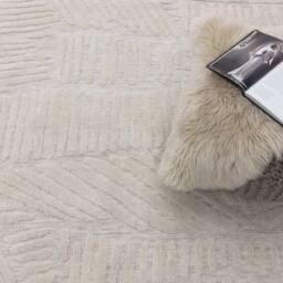The Rug Shop UK Modern Easy To Clean Anti-Shed Area Rug in Cream - Size: 200 cm x 290 cm - thumbnail 2