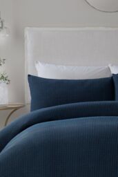 Serene 'Lindly' Waffle Duvet Cover Set in Navy - Size: Double - thumbnail 2