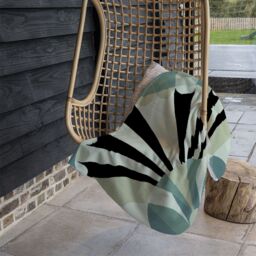 Benjamin Tate Design Green Geo Arches Blanket in Natural - Size: 120 cm x 150 cm - thumbnail 4