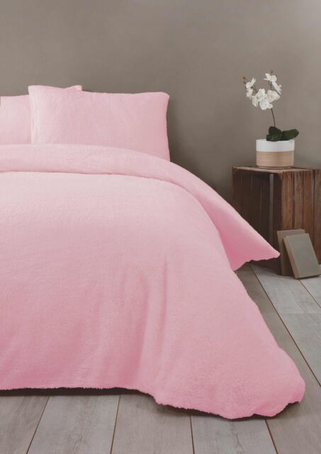 Rapport Home Teddy Fleece Polyester Duvet Cover Set With Pillowcase in Pink - Size: Double - image 1