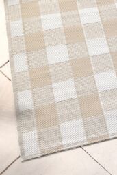 Dreams & Drapes 'Gingham' Classic Check Print UV Resistant Outdoor Rug in Natural - Size: 170 cm x 120 cm - thumbnail 2