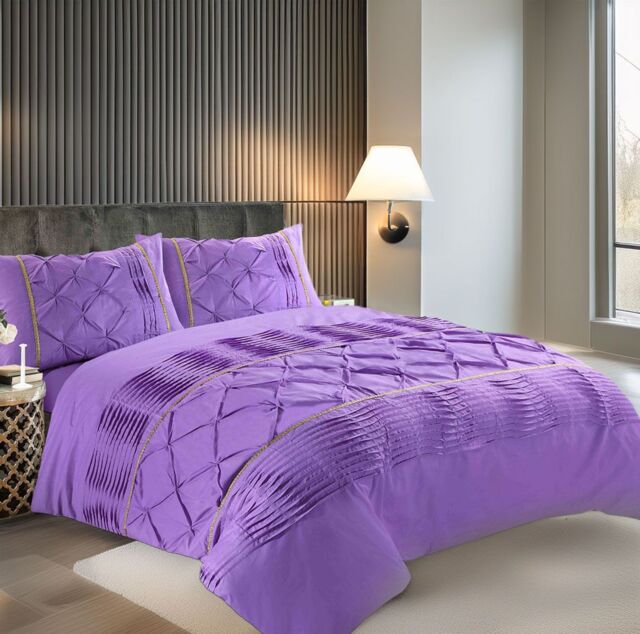Snug City Duvet Cover & Pillowcase Set Modern Pintuck Border Pleated Bed Linen in Lilac - Size: Super King - image 1