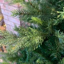 Samuel Alexander Everlands 240cm (8ft) Green Grandis Fir Real Look Christmas Tree 2935 Tips - thumbnail 2