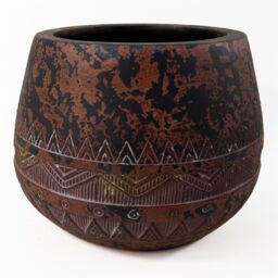 Leaf 24cm x 30cm Large Zaturn Planter Brown / Black in Dark Brown - Size: 24 cm x 30 cm - thumbnail 1