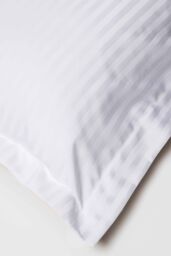 Belledorm Hotel Suite Satin Stripe 540 Thread Count Oxford Pillowcase in White