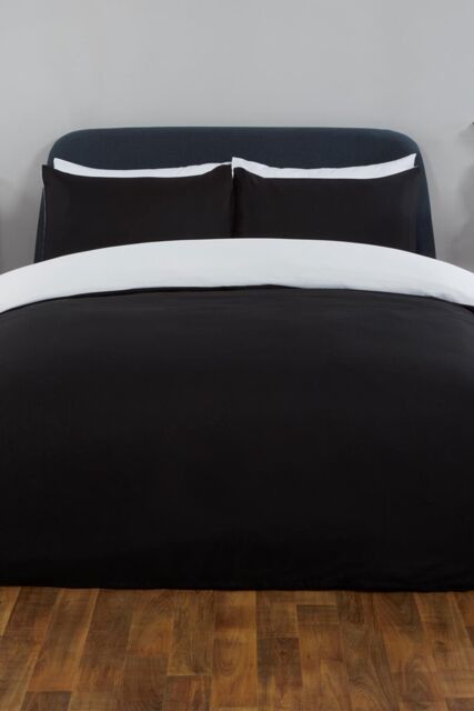 OHS Plain Reversible Duvet Cover With Pillowcase Set in White - Size: Double - image 1