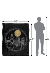 Warner Brothers Harry Potter Hogwarts Full Moon Line Blanket 152 x 127 cm in White - thumbnail 5