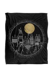Warner Brothers Harry Potter Hogwarts Full Moon Line Blanket 152 x 127 cm in White - thumbnail 1