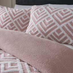 Smart Living Luxurious Geometric Jacquard Fleece Duvet Cover with Pillowcases in Pink - Size: Single - thumbnail 2