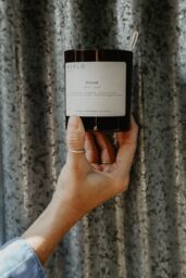 Imvelo Candle Co Definition Candle - Friend (Oud Wood + Vanilla) in Amber - thumbnail 2