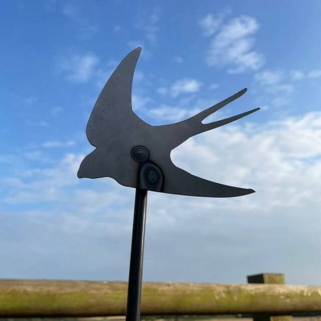 Poppyforge Swallow on 5 Feet Pole (Pack of 3) - W13 x H165 cm in Metallics - image 1