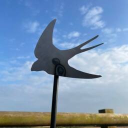 Poppyforge Swallow on 5 Feet Pole (Pack of 3) - W13 x H165 cm in Metallics - thumbnail 1