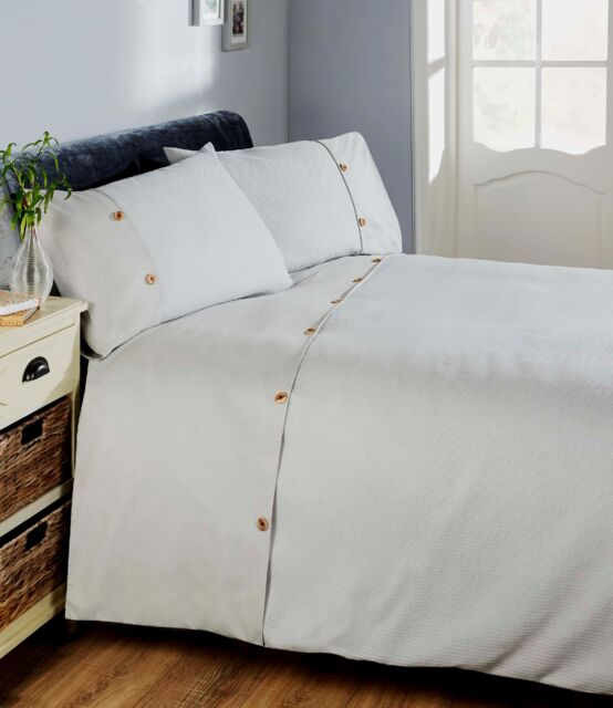 Rapport Home Waffle Duvet Cover Set With Pillowcase in Silver - Size: Super King - image 1