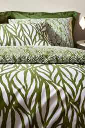 HOEM Frond Abstract Cotton Rich Reversible Duvet Cover Set in Olive - Size: Single - thumbnail 3