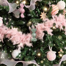 Melody Maison Large Pale Pink Feather Boa Christmas Garland - 182cm (1.82m / 71.6') in Baby Pink - thumbnail 6