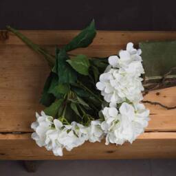 Lemon Pavilion Furniture and Decor White Hydrangea Bouquet Artificial Flower - L34 x W34 x H54 cm - Cream - thumbnail 2