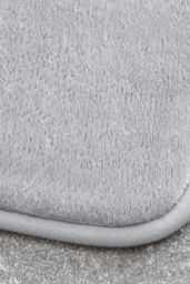 Catherine Lansfield 'Cuddly' Deep Pile Faux Fur Bath Mat in Silver - thumbnail 3