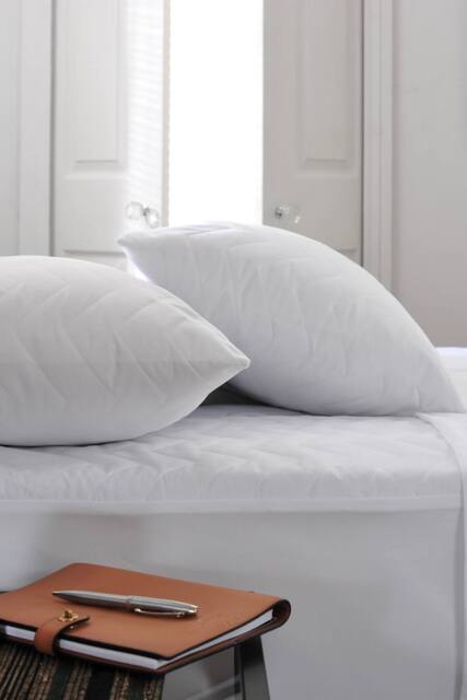 The Lyndon Company Waterproof Quilted Mattress Protector - Deyongs 1846 in White - Size: King - image 1