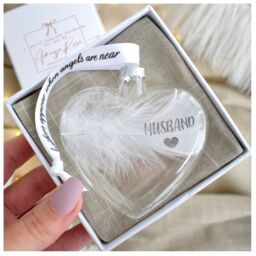 Amaya Rose Ltd In Memory of HUSBAND Feather Heart Bauble Gift Boxed in Clear - thumbnail 1