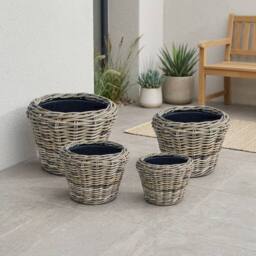 Garden Greatness Drypot Split Rattan Basket Set of Four in Natural - thumbnail 2