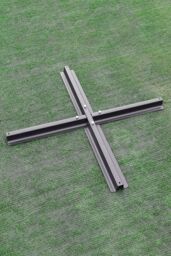 Living and Home 2KG Lightweight Metal Umbrella Base - 48mm Black Cross Stand for Parasols（pole is not included） - thumbnail 8