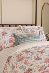 V&A 'Chintz Reverie' Cotton Duvet Cover Set in Teal - Size: King - thumbnail 2