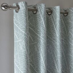 Portfolio Home Madison Botanical Leaves Fully Lined Eyelet Curtain Set in Green - Size: 168 cm width x 229 cm drop - thumbnail 2