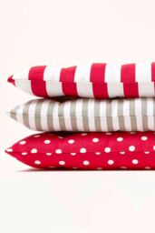 Homescapes Garden Bench Cushion Luxury 3 Seater Cotton Red Striped Indoor Outdoor Pad - thumbnail 6
