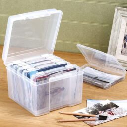 mysmartbuy Photo Storage Boxes for 7x5 Photographs - Storage Organiser with 6 Clip Lock Cases & 600 Photo Capacity in Clear - thumbnail 4