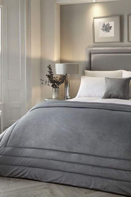 Soiree 'Melanie' Glamorous Velvet Warm Bedspread Throw in Dark Grey - image 1