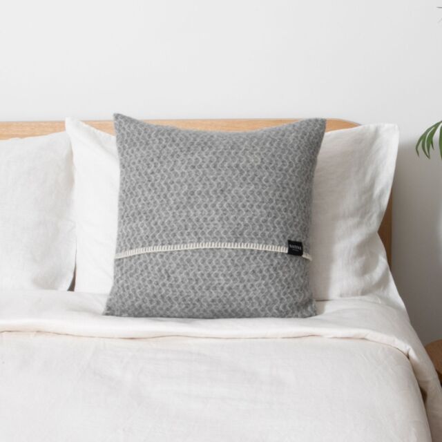 Native Natural Hoop Grey Wool Cushion Cover 45x45cm - Size: 45 cm x 45 cm - image 1