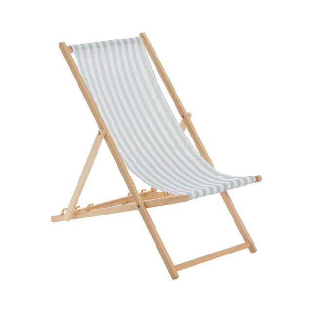 Harbour Housewares Folding Wooden Deck Chair - Pack of 1 in Grey - image 1
