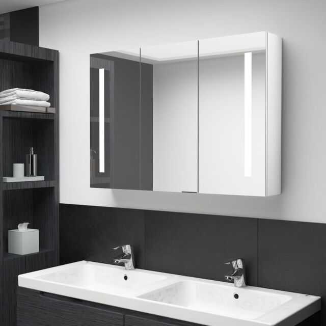 Berkfield Home LED Bathroom Mirror Cabinet 89x14x62 cm Shining White - Size: 89 x 14 x 62 cm - image 1